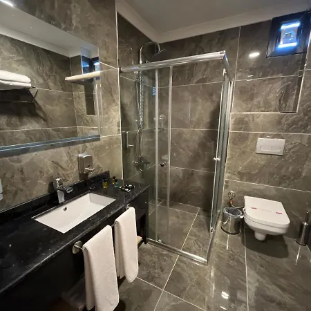 Avni Bey 3* Arakli